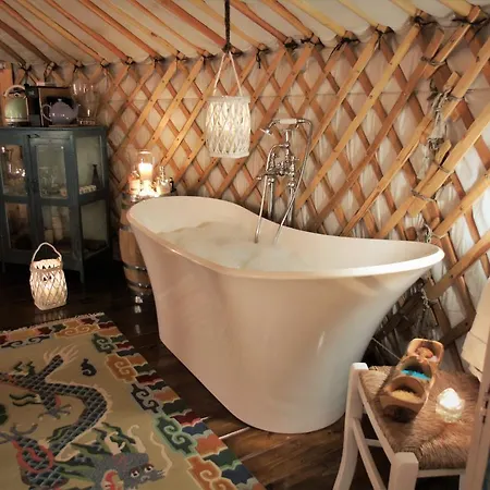 럭셔리텐트 Glamping Abruzzo - The Yurt Catignano