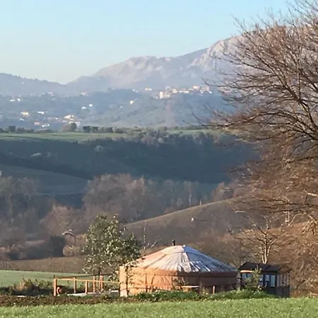 Luxury tent Glamping Abruzzo - The Yurt Catignano