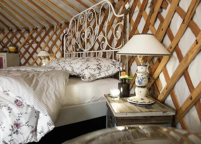 Glamping Abruzzo - The Yurt Catignano