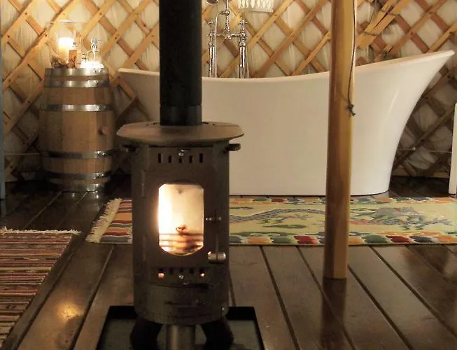 Glamping Abruzzo - The Yurt Catignano