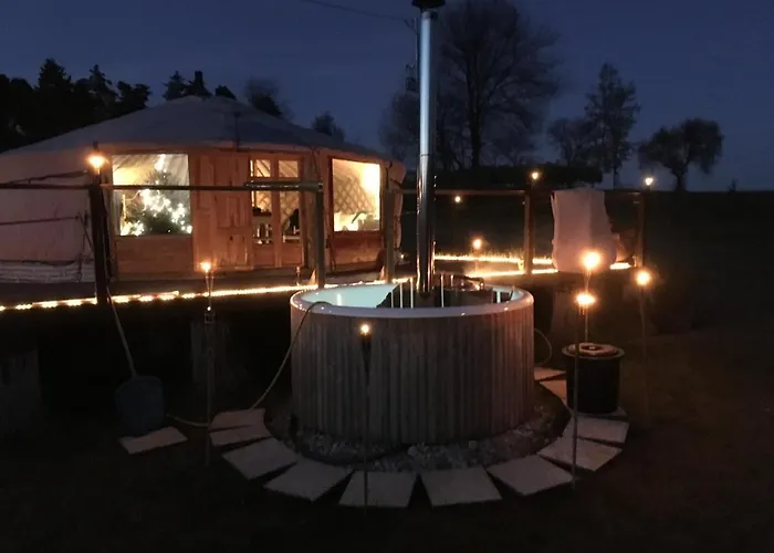 Glamping Abruzzo - The Yurt * Catignano